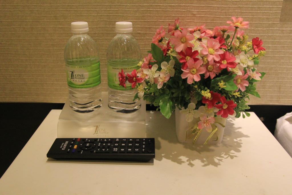 Putra One Avenue Hotel Seri Kembangan Extérieur photo